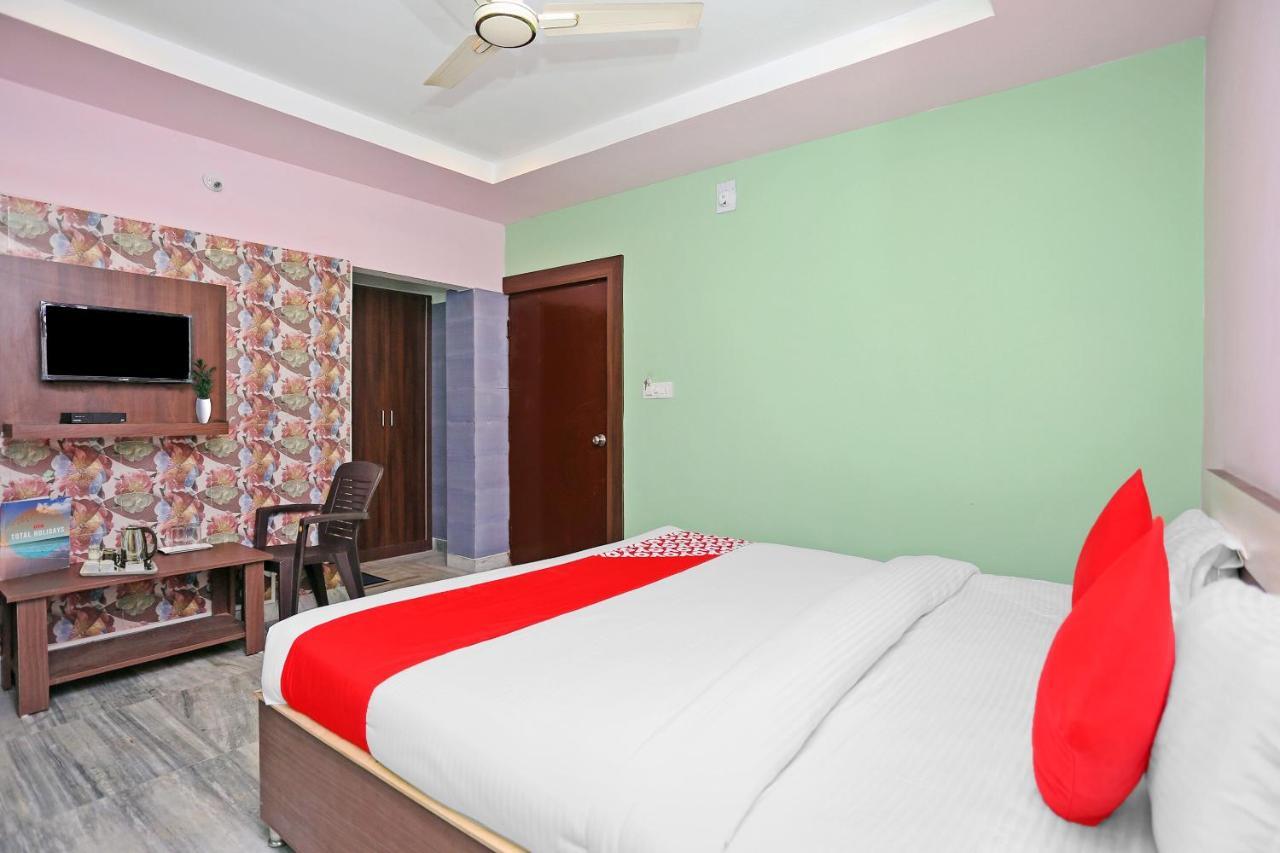 Super Collection O Aryan Hotel Khandagiri Exteriör bild