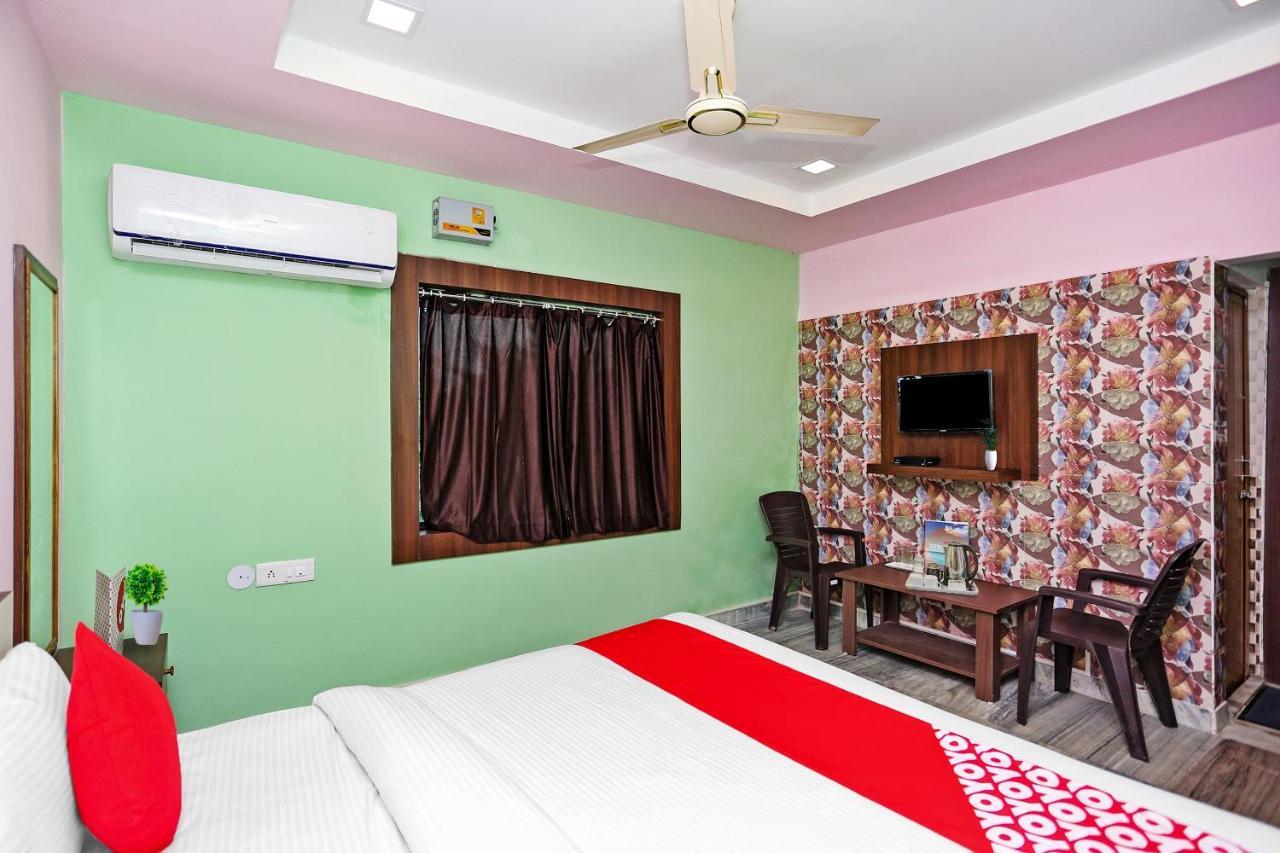 Super Collection O Aryan Hotel Khandagiri Exteriör bild