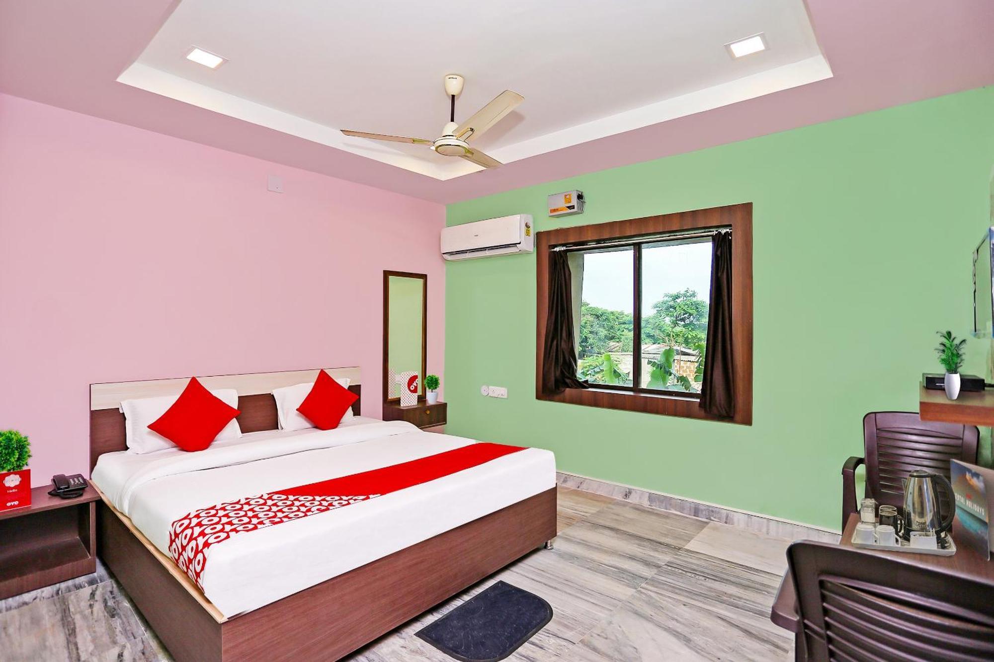 Super Collection O Aryan Hotel Khandagiri Exteriör bild